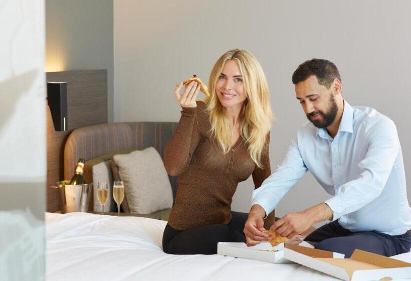 فندق Holiday Inn Express Melbourne Southbank, An Ihg