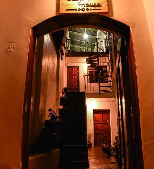 ホテル Ediko´s House