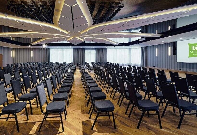 فندق Ibis Styles Nowy Targ