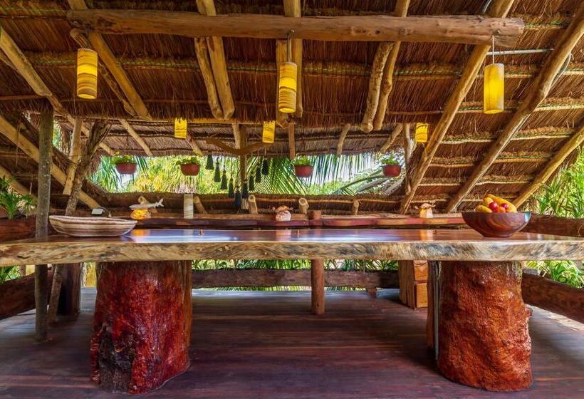 هتل Kanan Tulum Treehouse, Rooftop, Beach Club & Spa   Adults Only