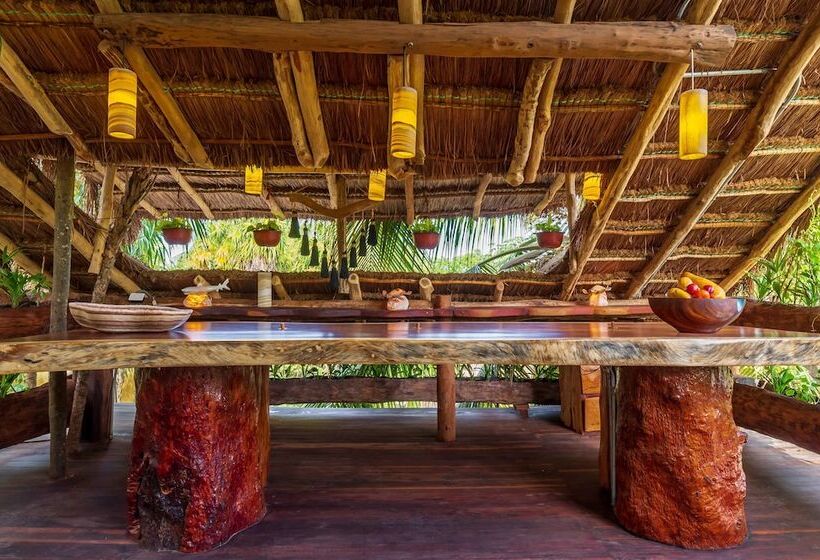 هتل Kanan Tulum Treehouse, Rooftop, Beach Club & Spa   Adults Only