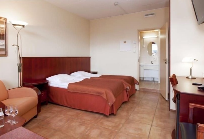 酒店 Kauhajoen Krouvi