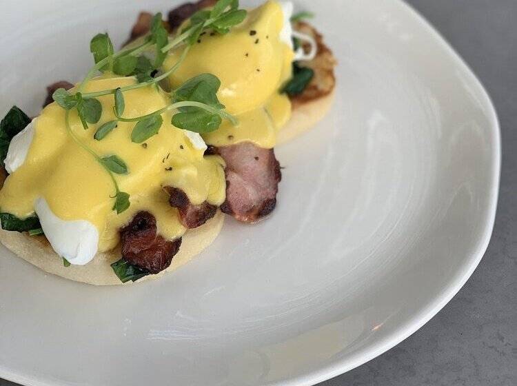 هتل La Paris Estate