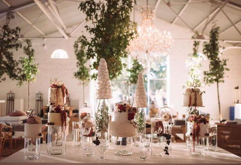 هتل La Paris Estate