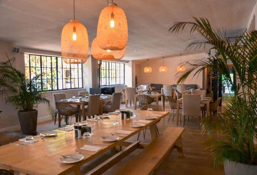 هتل La Paris Estate