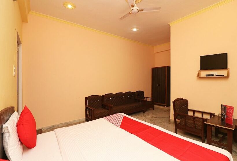 فندق Lakshya Palace By Oyo Rooms