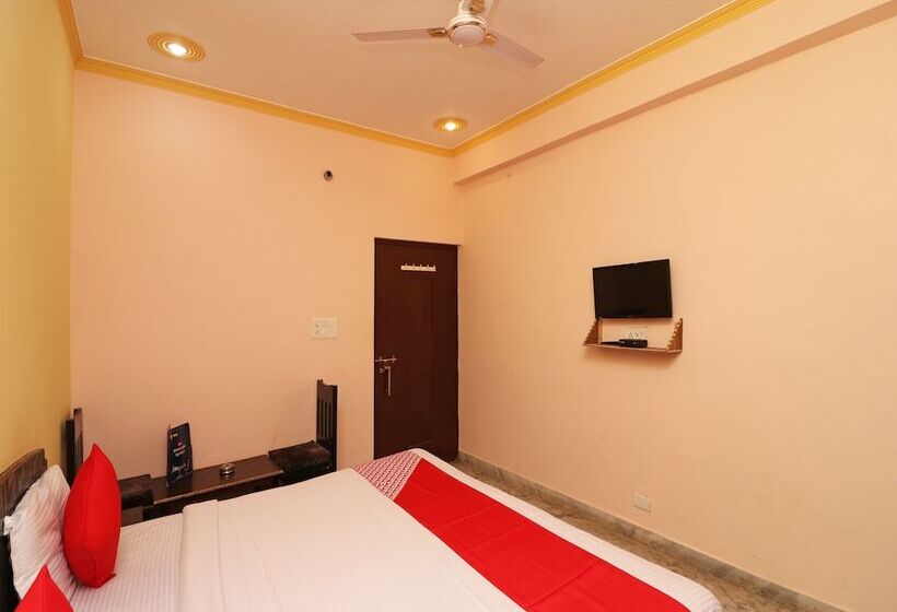 فندق Lakshya Palace By Oyo Rooms