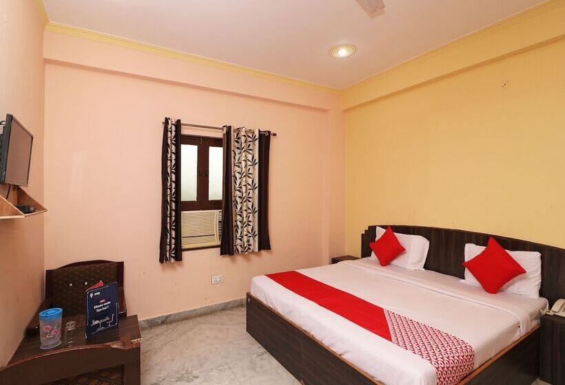 فندق Lakshya Palace By Oyo Rooms