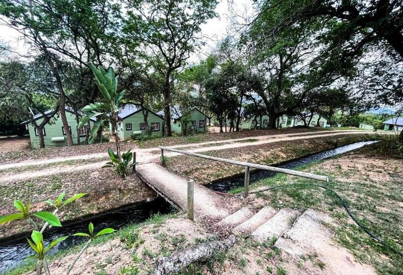 ホテル Masasana’s Rest