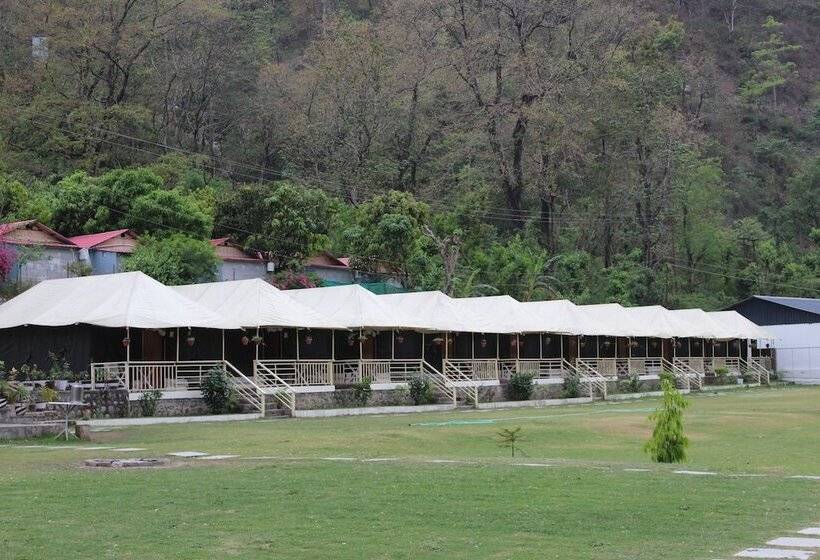 ホテル Nature's Valley Resort