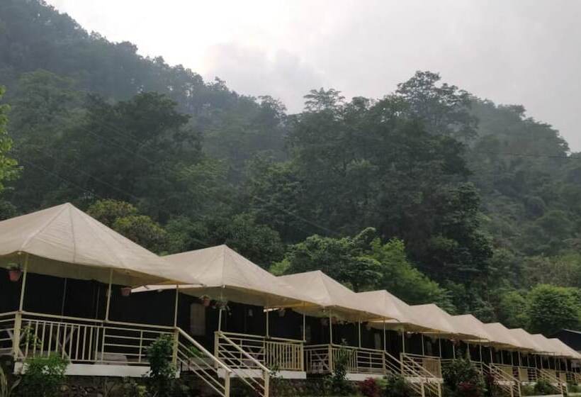 ホテル Nature's Valley Resort