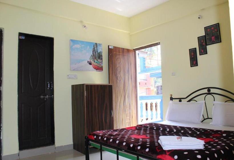 호텔 Navdurga Holidays