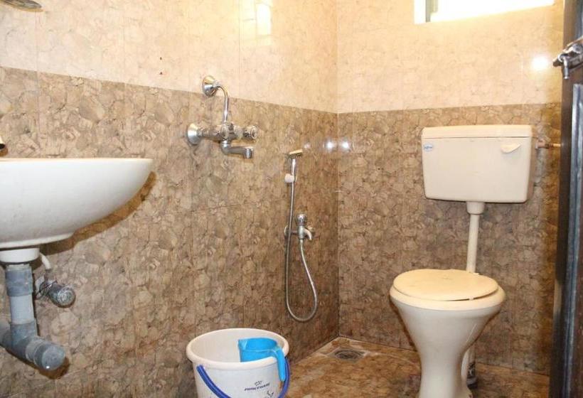 호텔 Navdurga Holidays