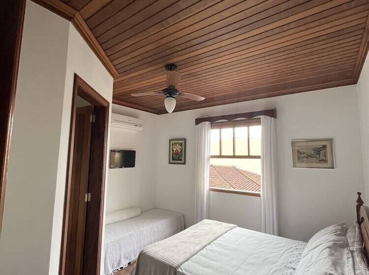 בית מלון כפרי Pousada Romã