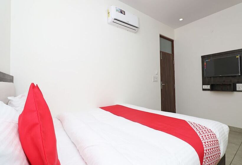 هتل Rohtak Residency By Oyo Rooms