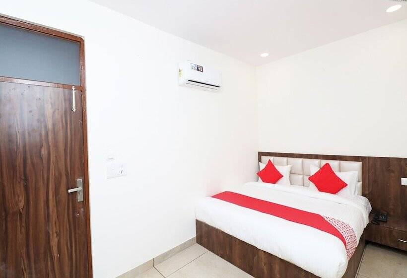 هتل Rohtak Residency By Oyo Rooms