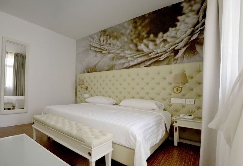 בית מלון כפרי Rosa Purpurea