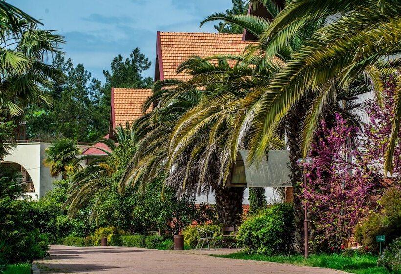 فندق Russky Dom Divny 43°39° Spa