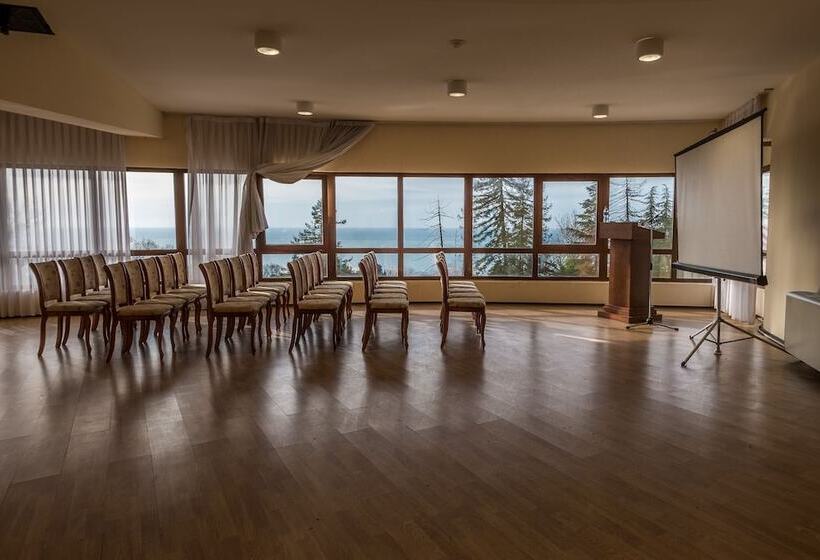 فندق Russky Dom Divny 43°39° Spa