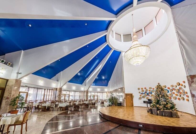 فندق Russky Dom Divny 43°39° Spa