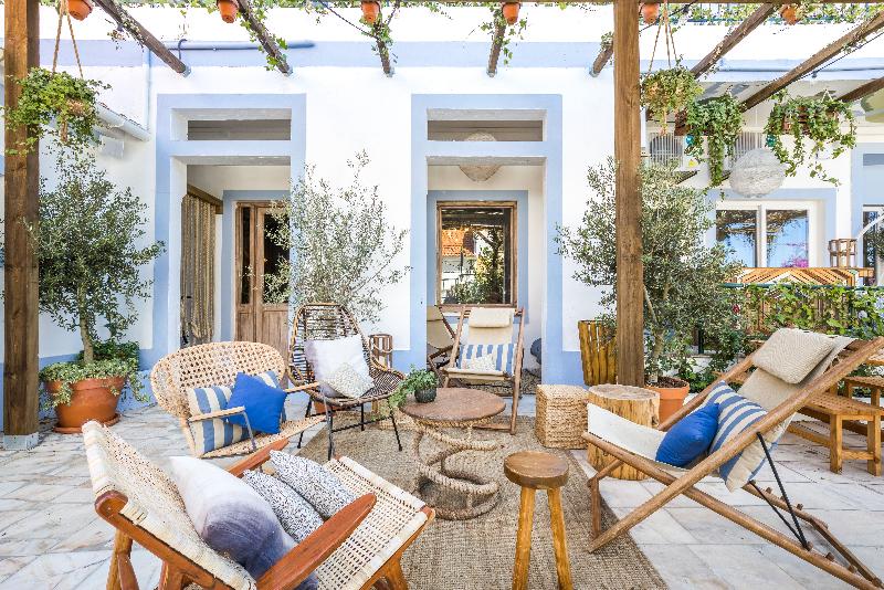 هتل Mute Hostel Milfontes