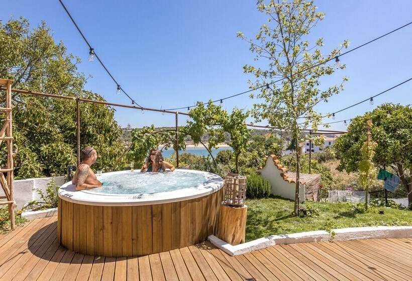 هتل Mute Hostel Milfontes