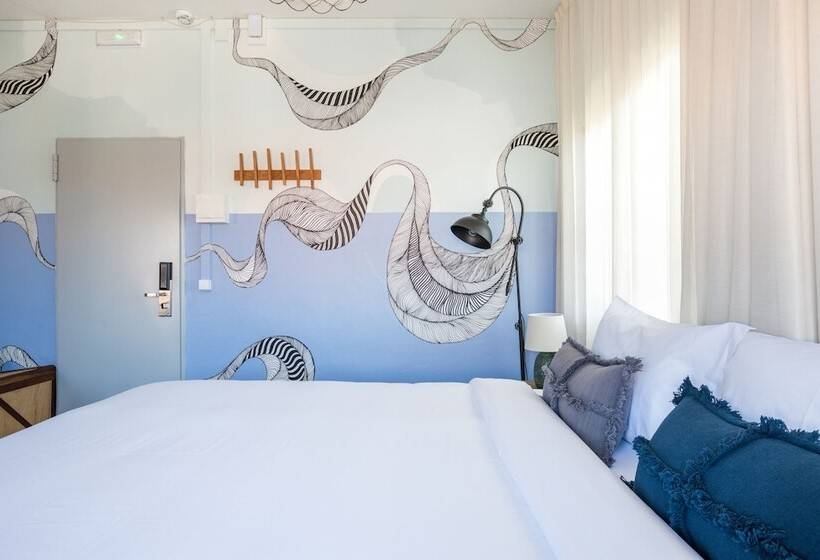 هتل Mute Hostel Milfontes