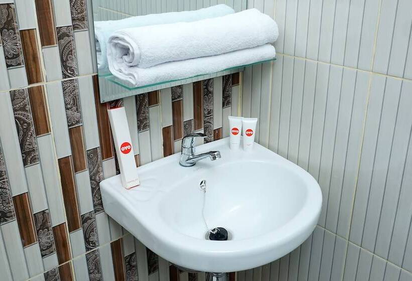 هتل Reddoorz Syariah Near Transmart Padang