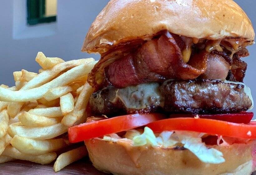 هتل The Lady Hampshire