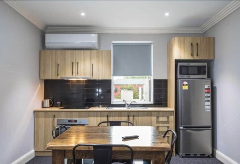 هتل The Manhattan