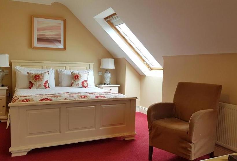 The Moorings Hotel & Seafood Restaurant