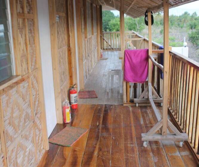 Jrm Travel And Lounge   Hostel