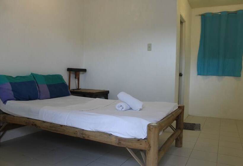 Jrm Travel And Lounge   Hostel