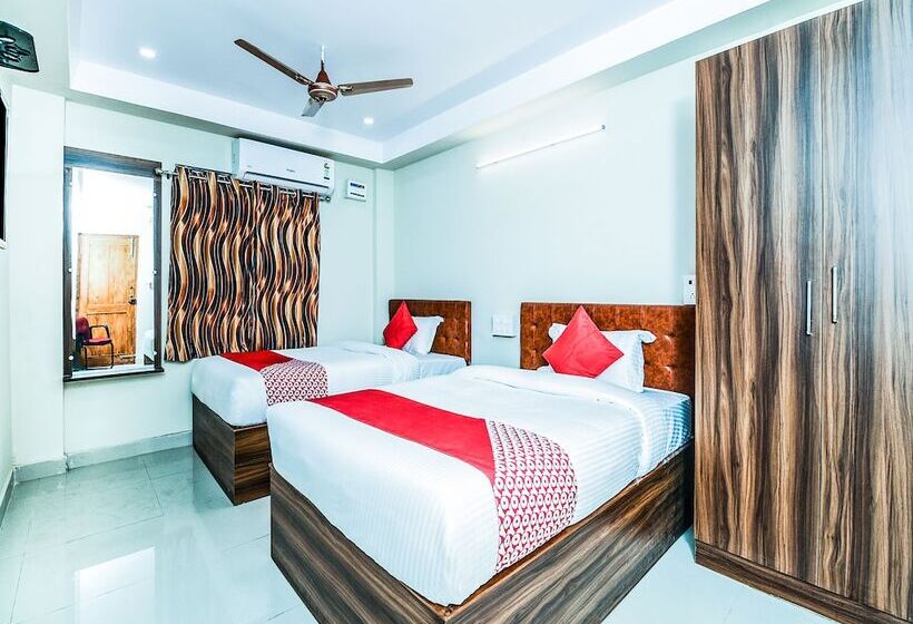 Oyo 26559 Renuka Hotels