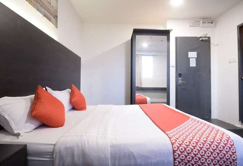 Oyo 906 Happy 92 Hotel Lumut