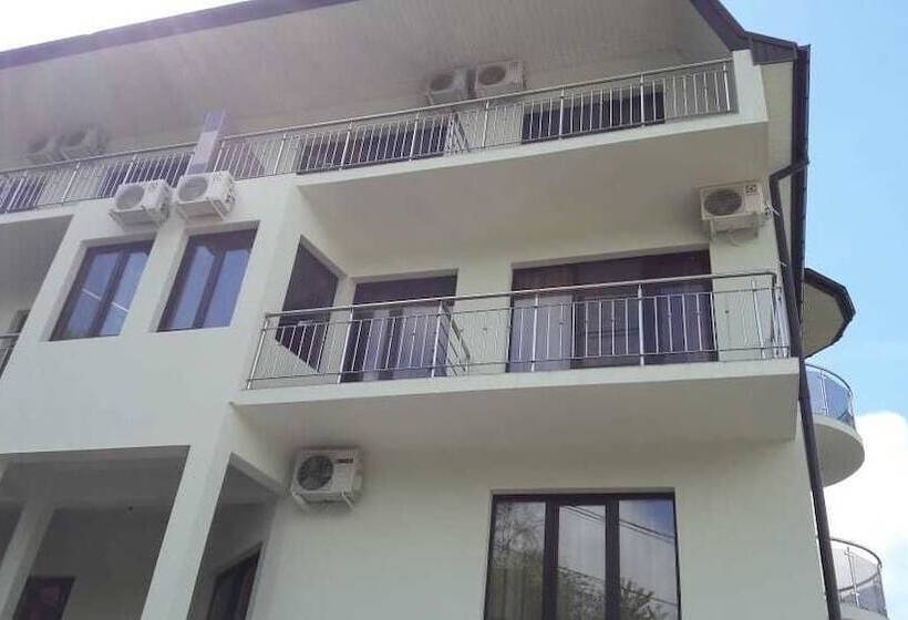 פנסיון Guest House Sterh