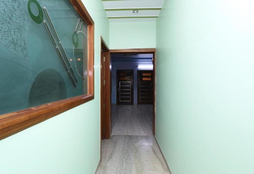 پانسیون Love Guest House By Oyo Rooms