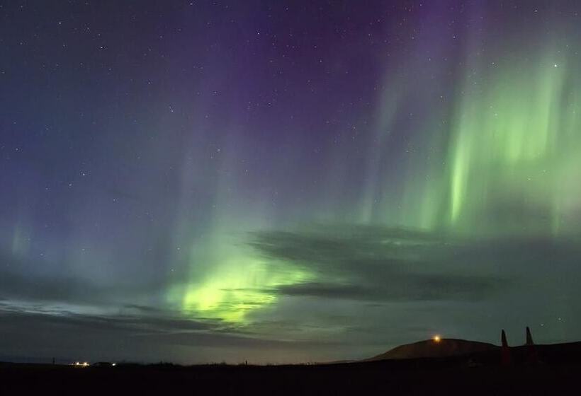 پانسیون Saltvík Farm Guesthouse