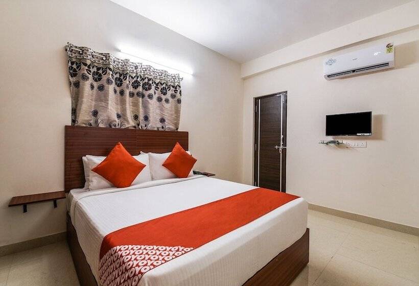 Pramukh Hotels By Oyo Rooms