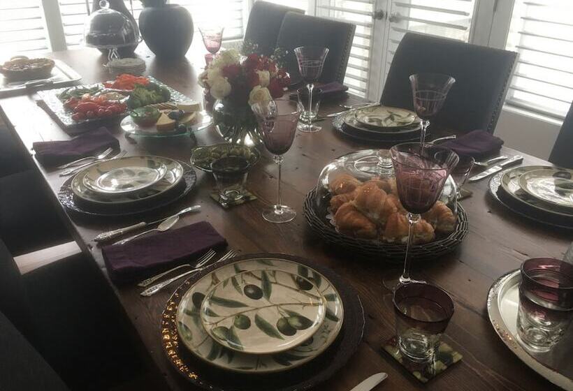 Rye Park Manor Luxury B&b