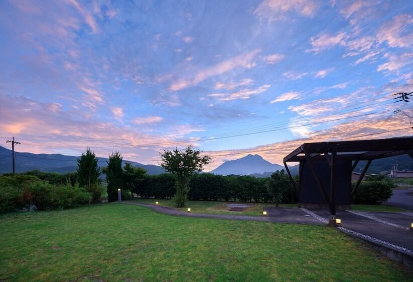 Ryokan Yufuin Jiyukan