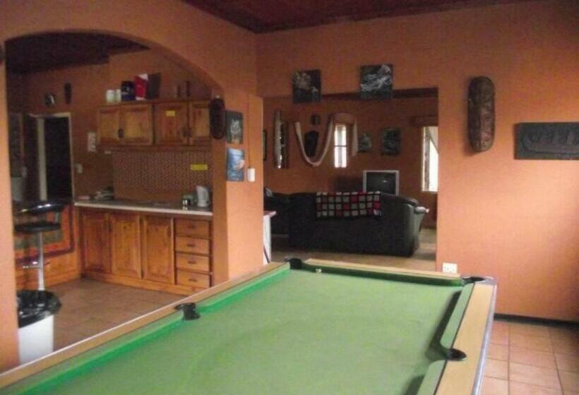 הוסטל Sabie Gypsy's Backpackers