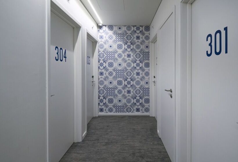 هاستل The Central House Lisbon Baixa