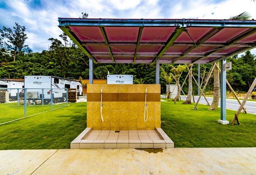 Beach Resort Hotel Kalakaua