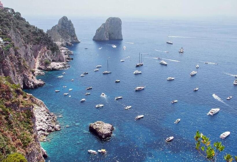 تختخواب و صبحانه Core Amalfitano City Suites