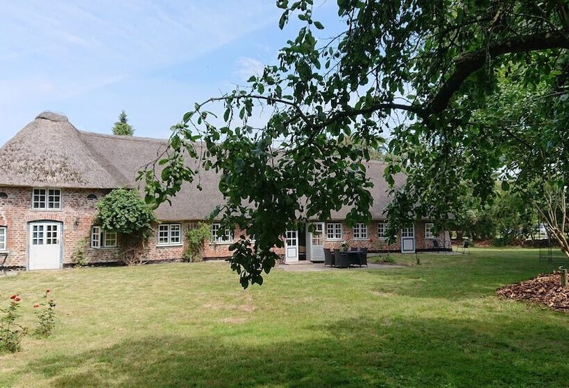 مبيت وإفطار Eleonoras