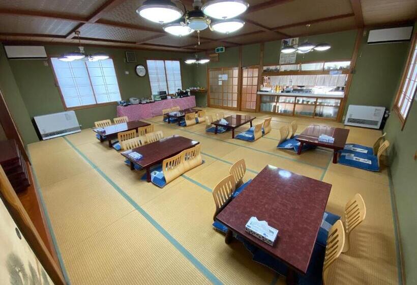 تختخواب و صبحانه Nozawa Dream Central