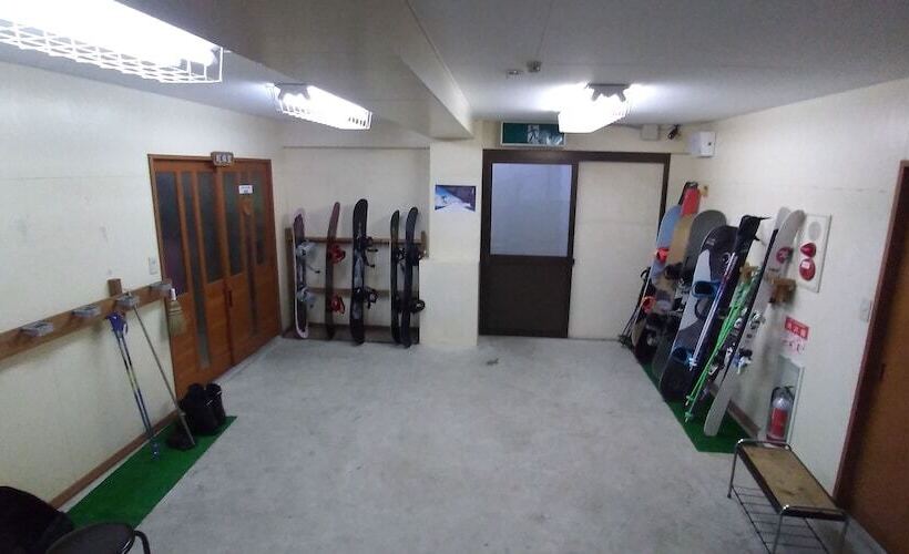 تختخواب و صبحانه Nozawa Dream Central