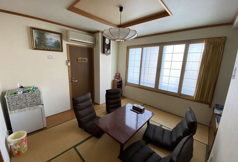 تختخواب و صبحانه Nozawa Dream Central