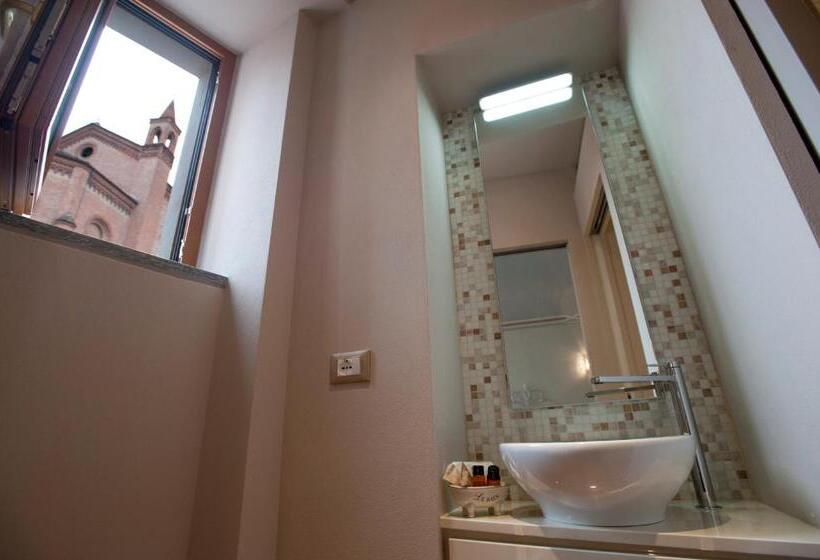 مبيت وإفطار Vinoteca La Sacrestia